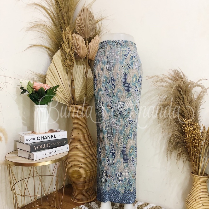 Rok Batik Plisket Fit S - JUMBO All Size-Mojang Biru Muda
