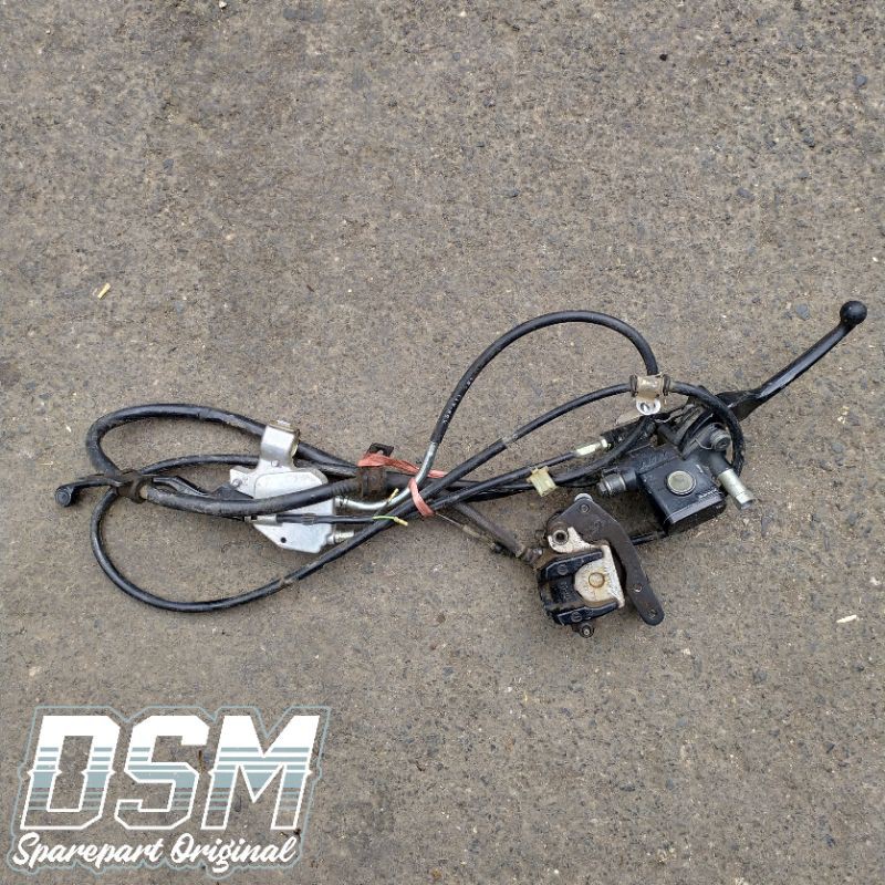 Master Kaliper Cakram Depan Set CBS Combi Brake System Vario 150 LED Vario 125 LED
