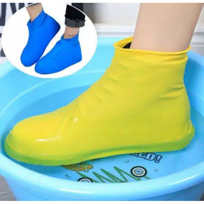 Cover Sepatu Size 38-47 Mantel Sepatu Plastik Sepatu
