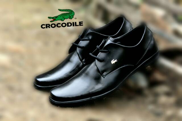 BEST SELLER / SEPATU PRIA CROCODILE PANTOPEL TALI HITAM