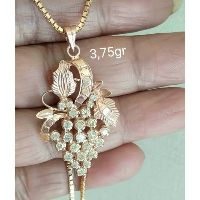 Berlian medan liontin anggur (tanpa rantai)