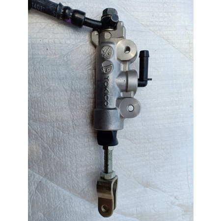 Master Rem Belakang Satria fu fi Original Pompa oli Master rem belakang satria f 150 fi ori