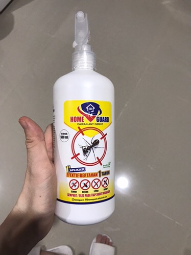 Cairan Anti Semut Kecoa Serangga Homeguard 500ml Home Guard