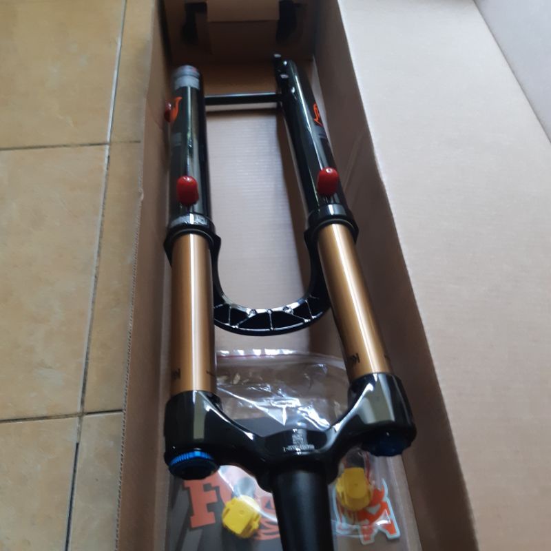 Fox Float 38 factory travel 180