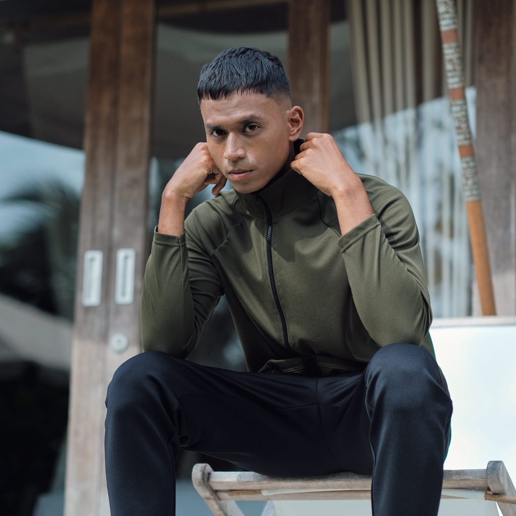 DONSON Sportswear Jacket atau Jersey Olahraga dan Kasual dengan Zipper Sleting Panjang dan Kantong Warna Army
