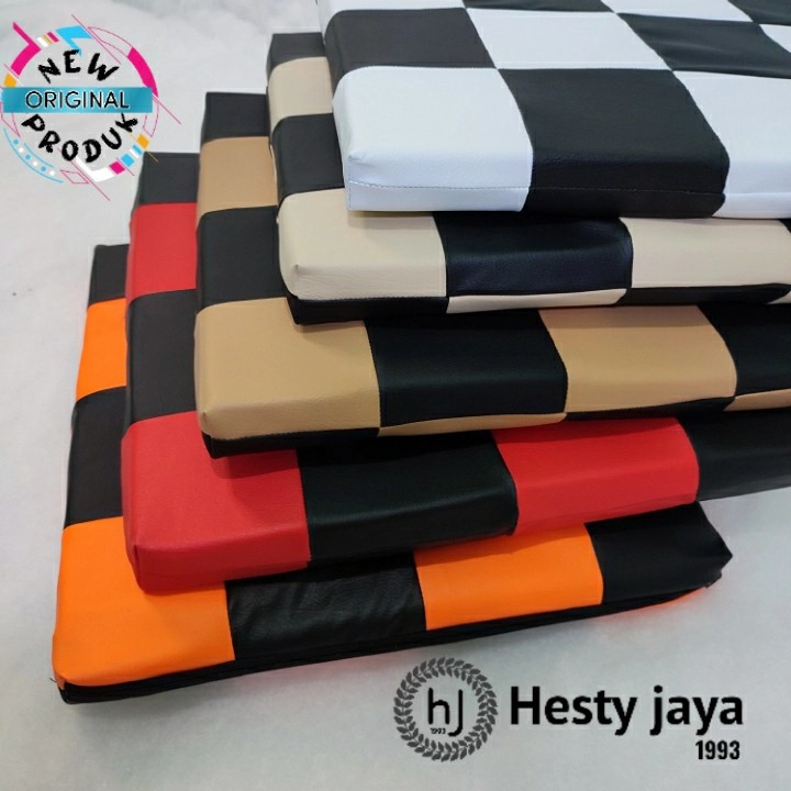 PROMO PRODUK BARU / NEW ALAS DUDUK MOTIF CATUR / BANTAL DUDUK MOTIF CATUR 40X40X4CM