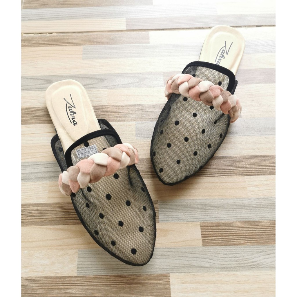 Arlaine- Fiona selop wanita / sandal slop wanita / sandal brukat / sandal slop brukat / sandal kepang / flatshoes polkadot