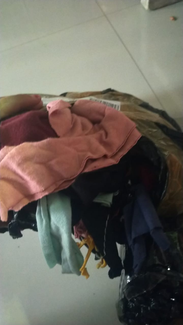 Kain Majun Warna Kain Lap Serbaguna Kain Perca Tebal Full Jahitan Gombal Warna Warni Campur 1/2 Kg