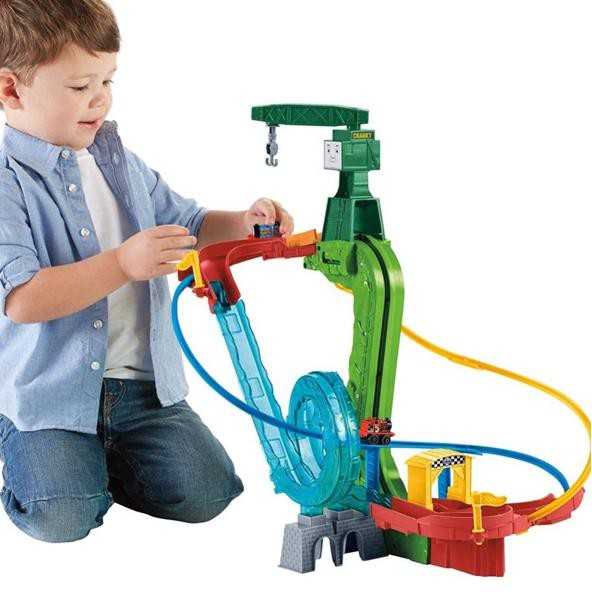 thomas motorized raceway