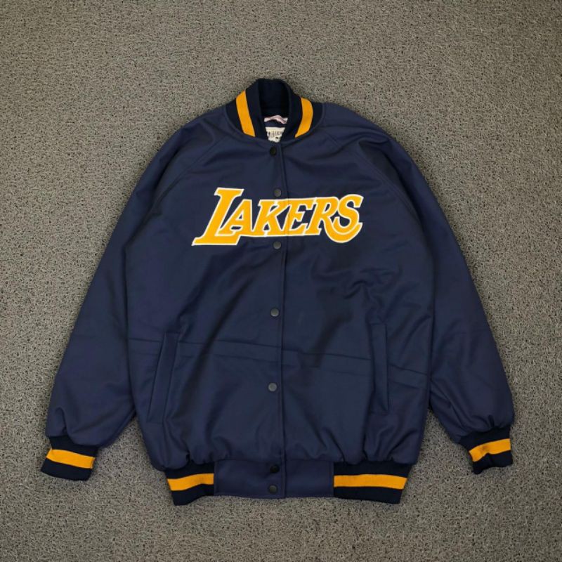 JAKET BOMBER LAKERS HIGH QUALITY CASUAL HYPE FASHION PRIA