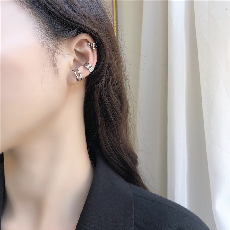 Anting Klip Telinga Model Hollow Out Warna Polos Untuk Unisex