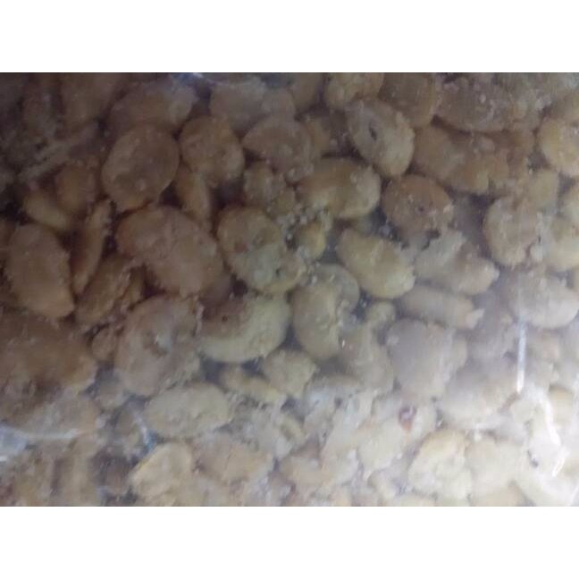 

Kacang Koro Kupas / Koro Asin Gurih Merek Oji per 100g