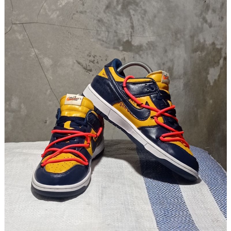 Off-white X Nike dunk low Michigan 40