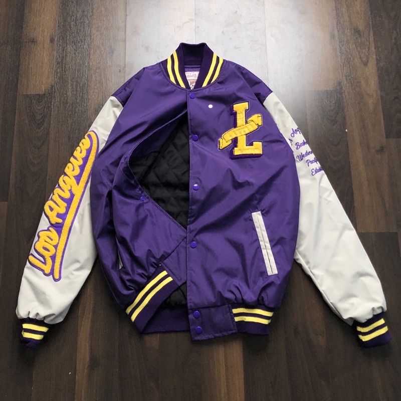VARSITY JAKET LAKER UNGU WHITE BORDIR BACK AUTHENTIC TERLARIS