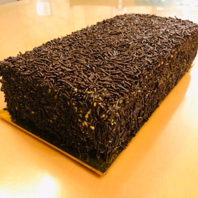

Cake Tip Top Restaurant Kesawan Medan ukuran sedang ceres semua