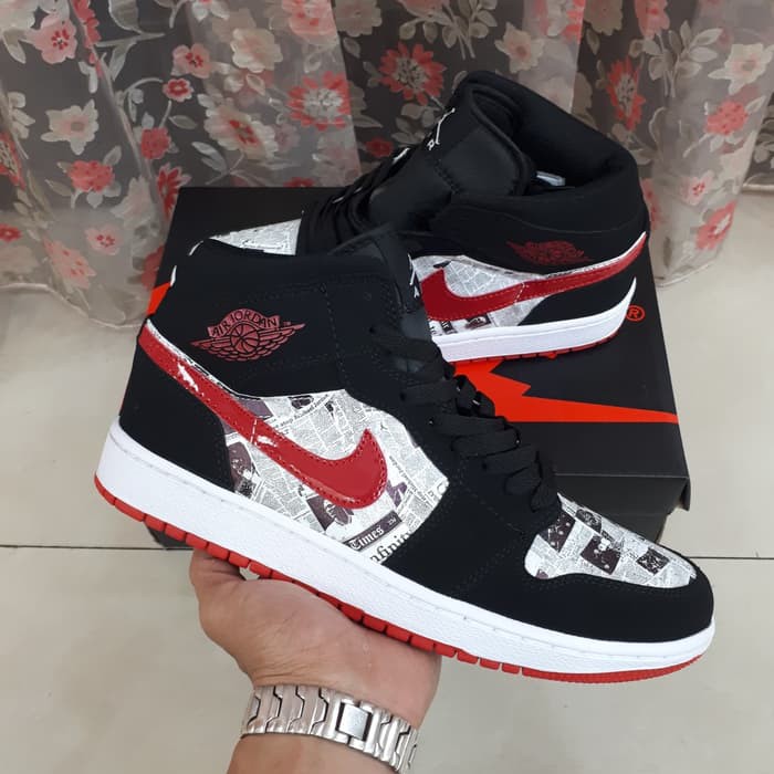 Asli Sepatu Nike Air Jordan 1 High Fear Original Murah Sport Running