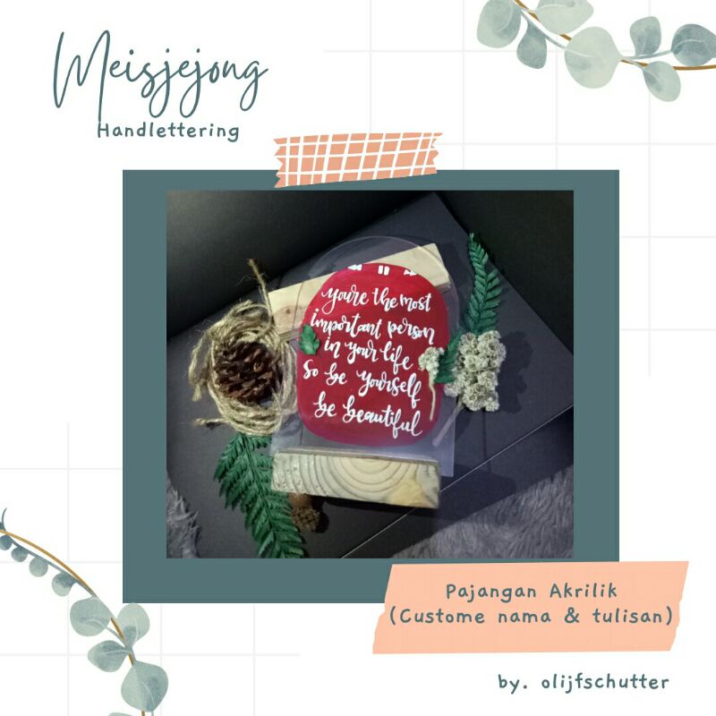 

Hadiah murah Akrilik Handlettering Custome Gift box murah / Hadiah Ulang Tahun Wisuda