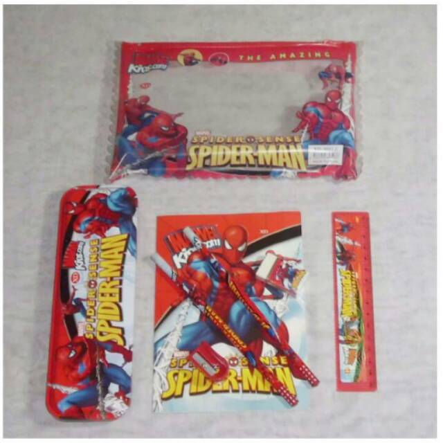 

Tempat Pensil Karakter : Spiderman, Frozen, Hello Kitty, Mickey Mouse