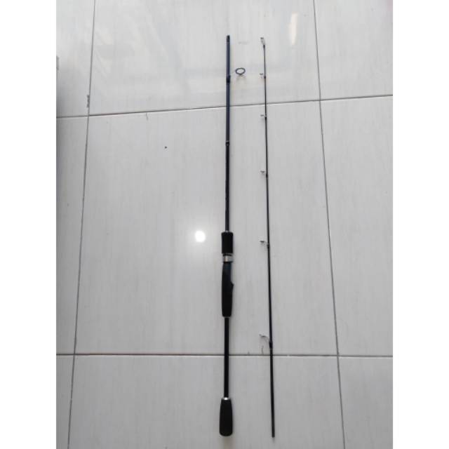 Joran Spinning Kenzi Black Berry 15lbs