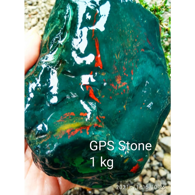 BONGKAHAN NAGASUI MULTICOLOR rough bahan akik 1 KG /  Bahan Batu akik NAGASUI Bloodstone / Batu Naga