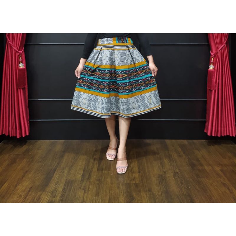 Rok tenun motif Jepara/rok tenun motif NTT