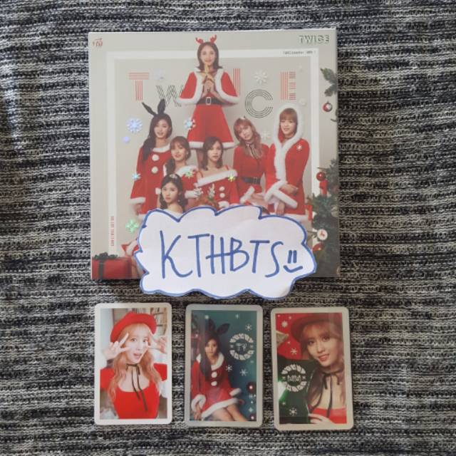 TWICE COASTER LANE 1 XMAS VER MOMO TZUYU PHOTOCARD
