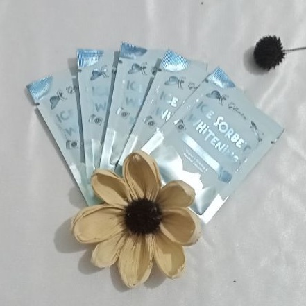 masker wajah Lea Gloria "ice sorbet whitening"