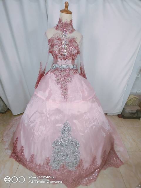 Gaun pengantin 3d pink salem/ rose gold