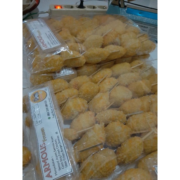 

ARMOUS FROZEN menyediakan:corndog mozarella mini,sempol ayam keju,sempol ayam telor,samosa ayam kare,samosa tahu,ekado ayam cincang,ekado ayam telor puyuh,rolade ayam,.produk andalan:corndog mozarella mini asli keju mozarella murah banget ya