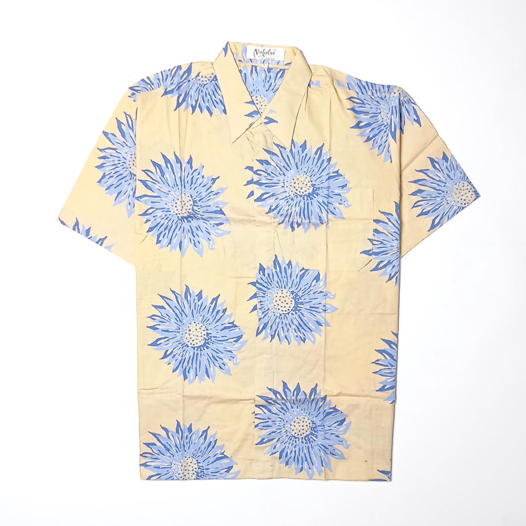 Kemeja Baju Batik Pria Lengan Pendek Cap Crem Biru Muda Bunga