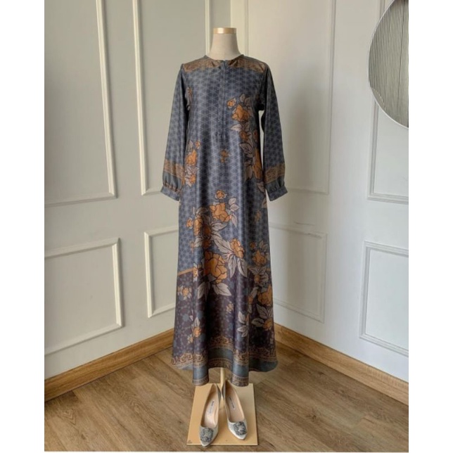 LAST STOCK Almahyra dress Size S by Kienka