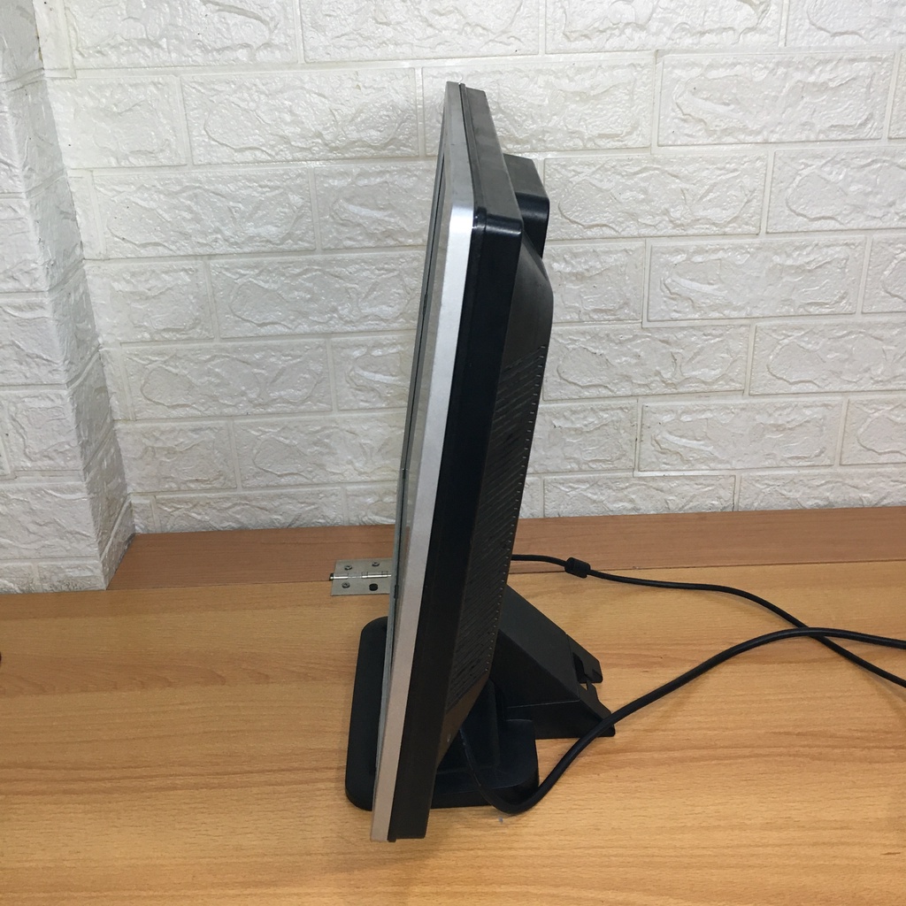 Layar Monitor Komputer 19 Inch Kotak Gambar Normal-4