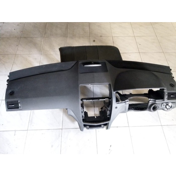 Dashboard Mercedes C-Class W204 Prefacelift