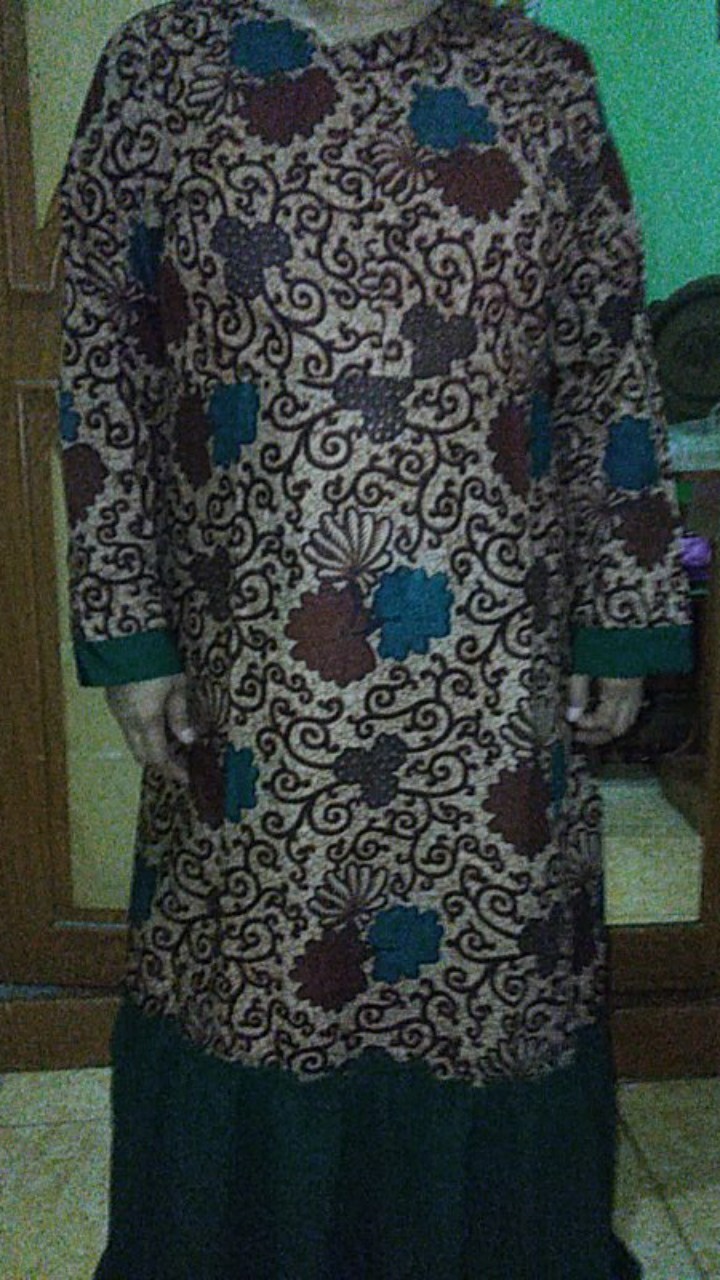 Gamis Batik Kombinasi Batik Manggar Kenongo Ukel Sogan Batik Modern