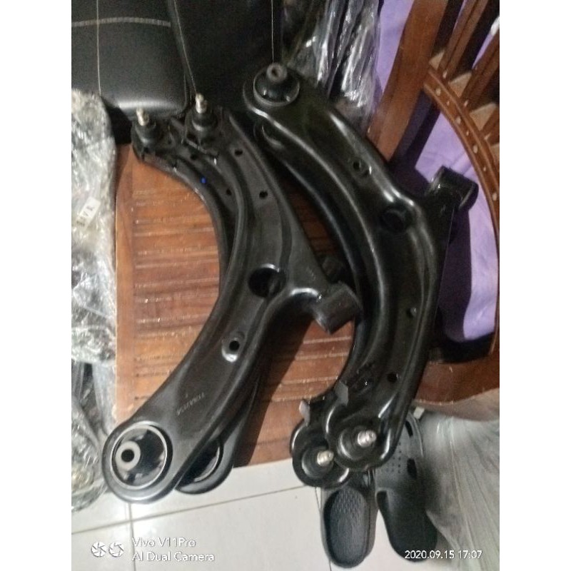 Lower Arm Mobilio Brio Brv Original