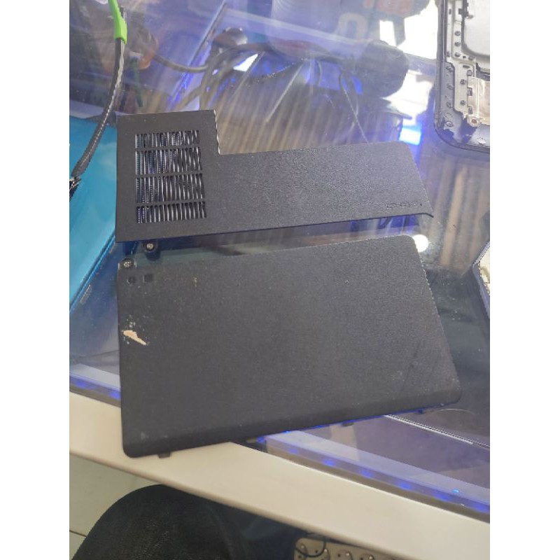 Tutup Ram HDD Harddisk Bottom Bawah Cover HP 1000 HP1000