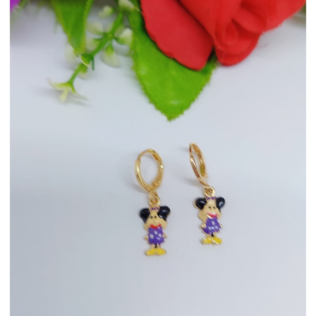 Anting-anting anak A-C