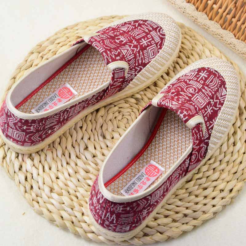 Sepatu Fashion Wanita Flatshoes Motif - 1609