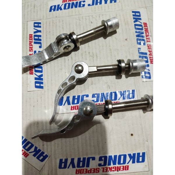 baut batang QR seatpin cocok untuk sepeda classic seperti Minion Dahon baca deskripsi ya
