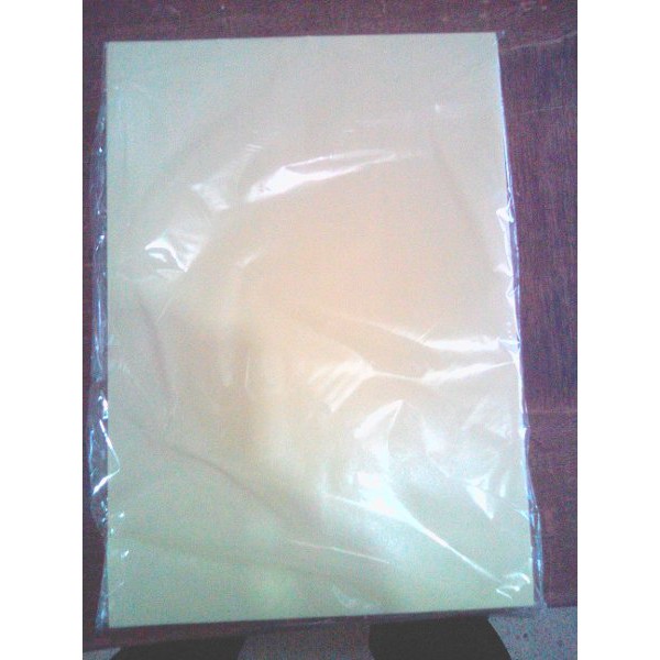 

Plastik Laminasi Dingin Glossy