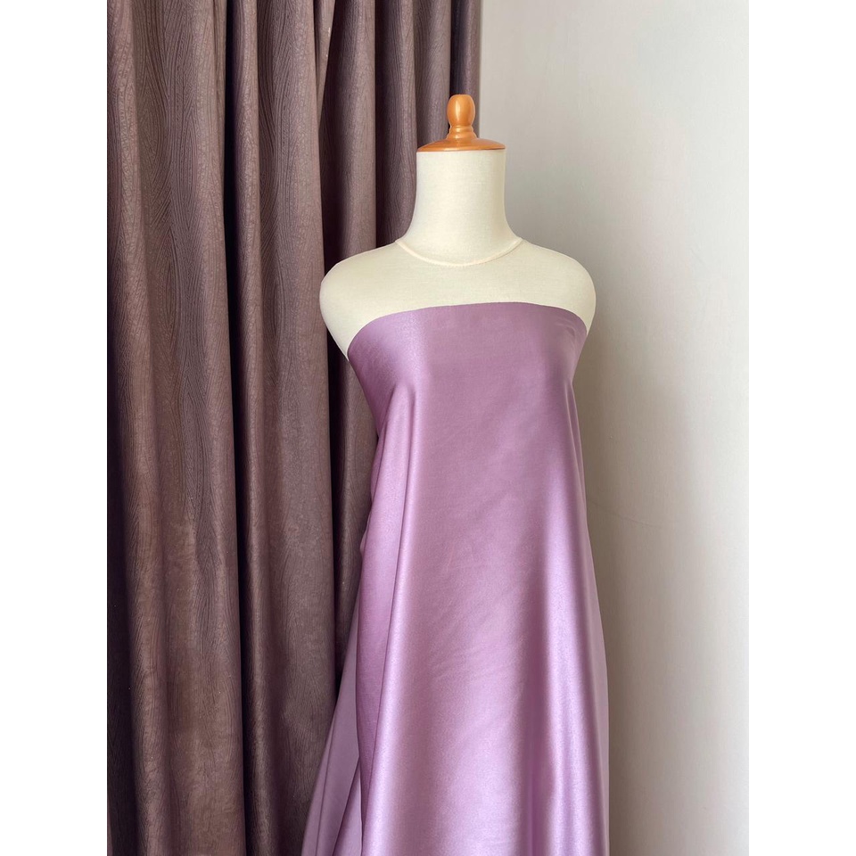 Kain Satin Maxmara Premium Meteran Warna Ungu Lilac