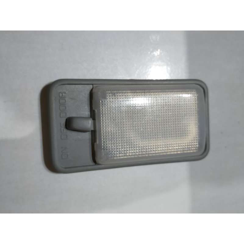 Lampu kabin plafon mobil Kijang / universal 6x15