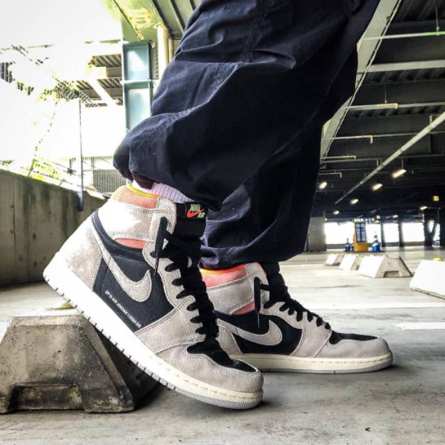 Sepatu Nike air Jordan 1 Retro OG Hyper Crimson