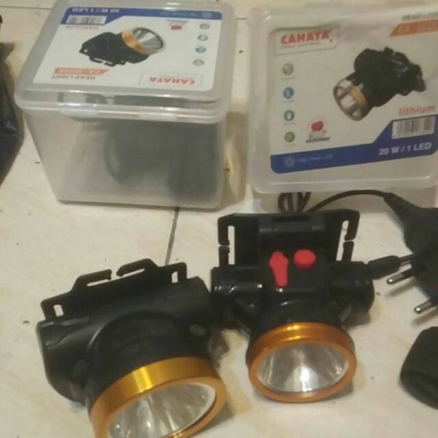 Senter kepala cahaya 20 watt versi sedang