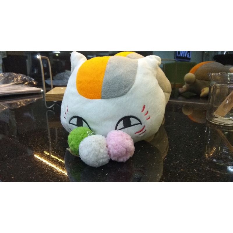 Boneka Nyanko Sensei