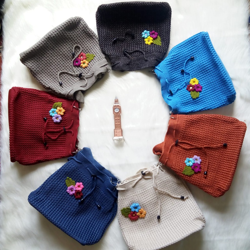 Tas Selempang Rajut Serut Bunga Besar / Tas Rajut Sling Bag