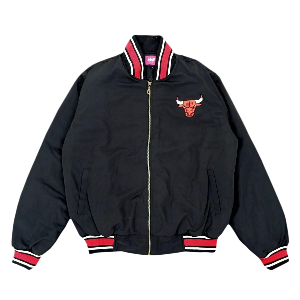 MF NBA BOMBER JACKET // BULLS X NEW ERA