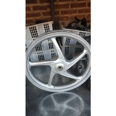 VELG DEPAN HONDA BEAT SPACY OLD