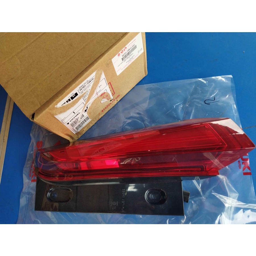 Tail Stop Lamp Lampu Belakang Atas Suzuki All New Ertiga GX ASLI SGP!