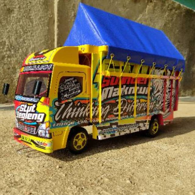 limited miniatur mobilan truk oleng kayu panjang 52CM mobil truck full stiker lampu terpal bagus